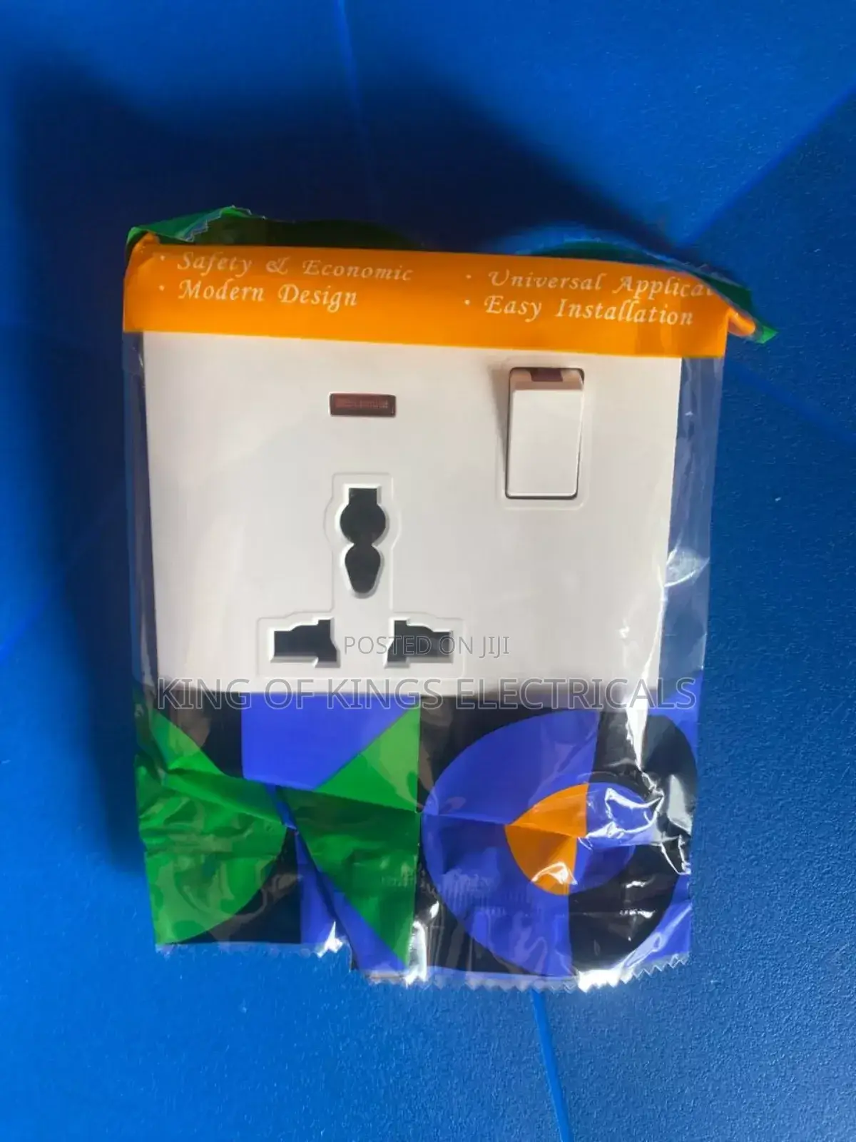 Costa Single Socket – Durable Easy-to-Install Power Solution