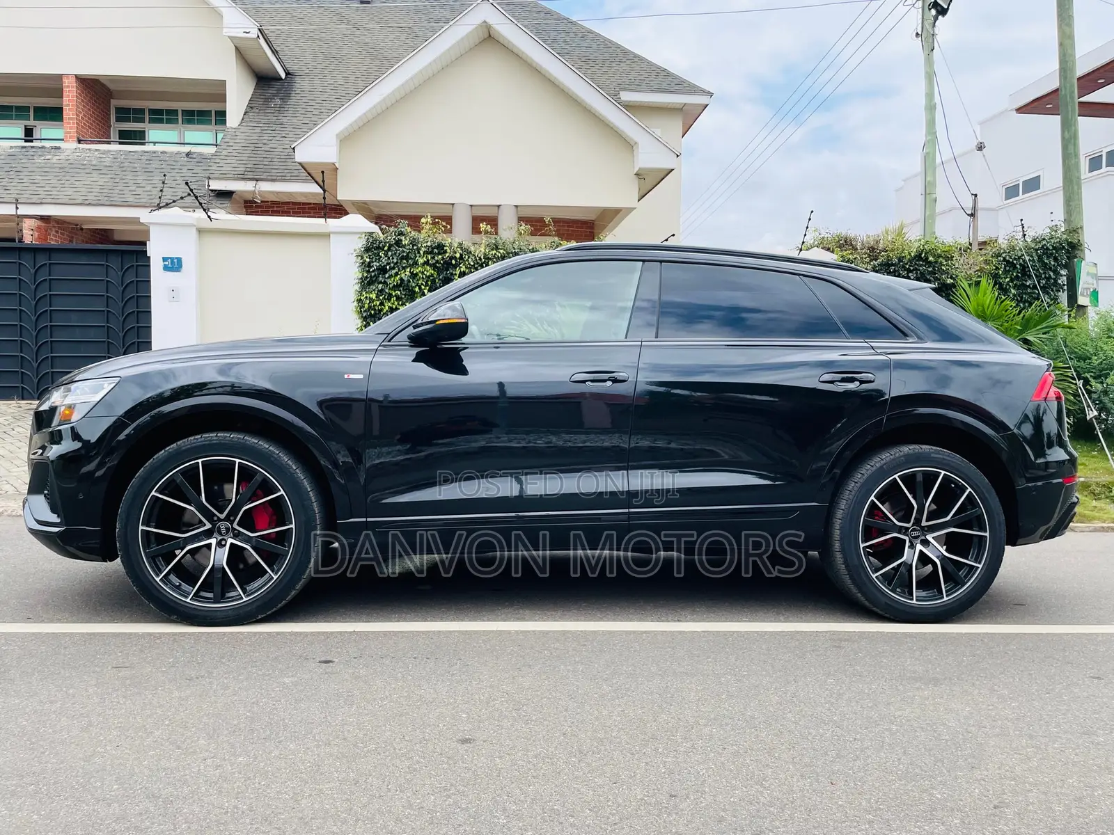 Audi Q8 3.0T Premium AWD quattro 2019 Black