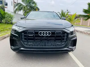 Audi Q8 3.0T Premium AWD quattro 2019 Black