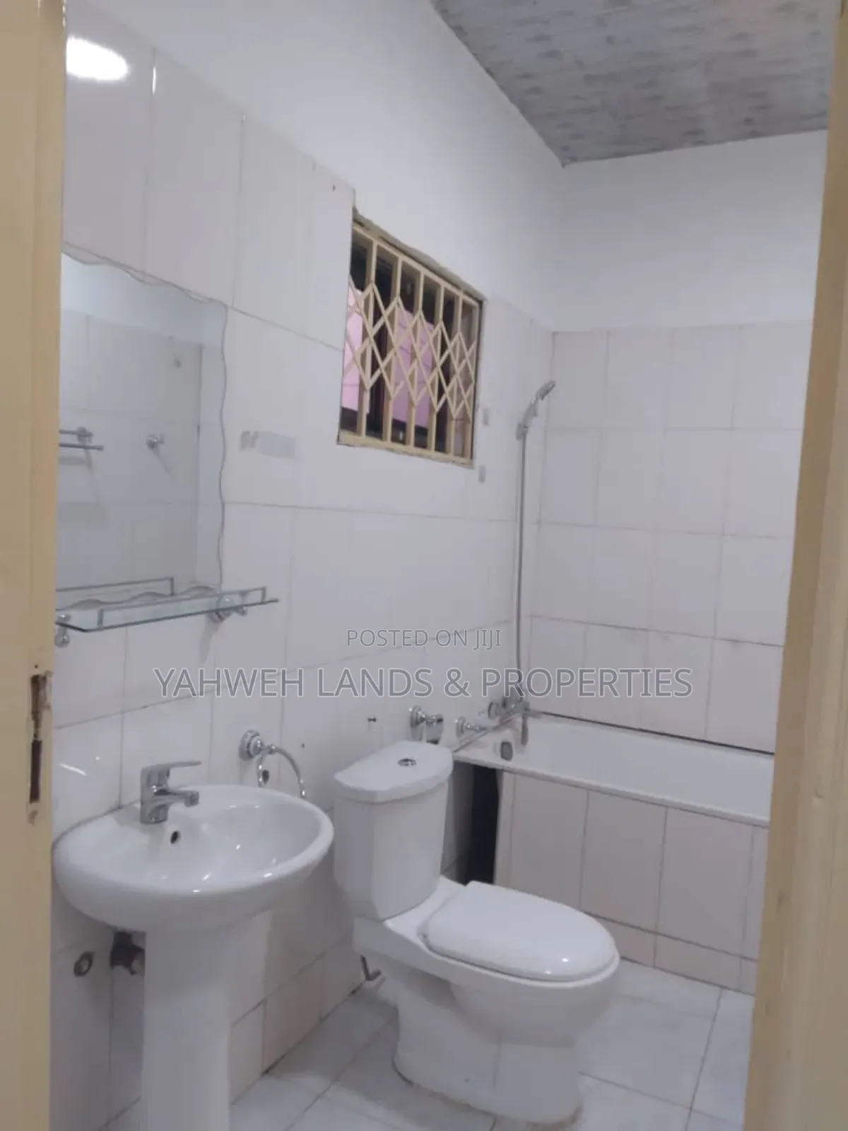 3bdrm House in Lashibi for rent
