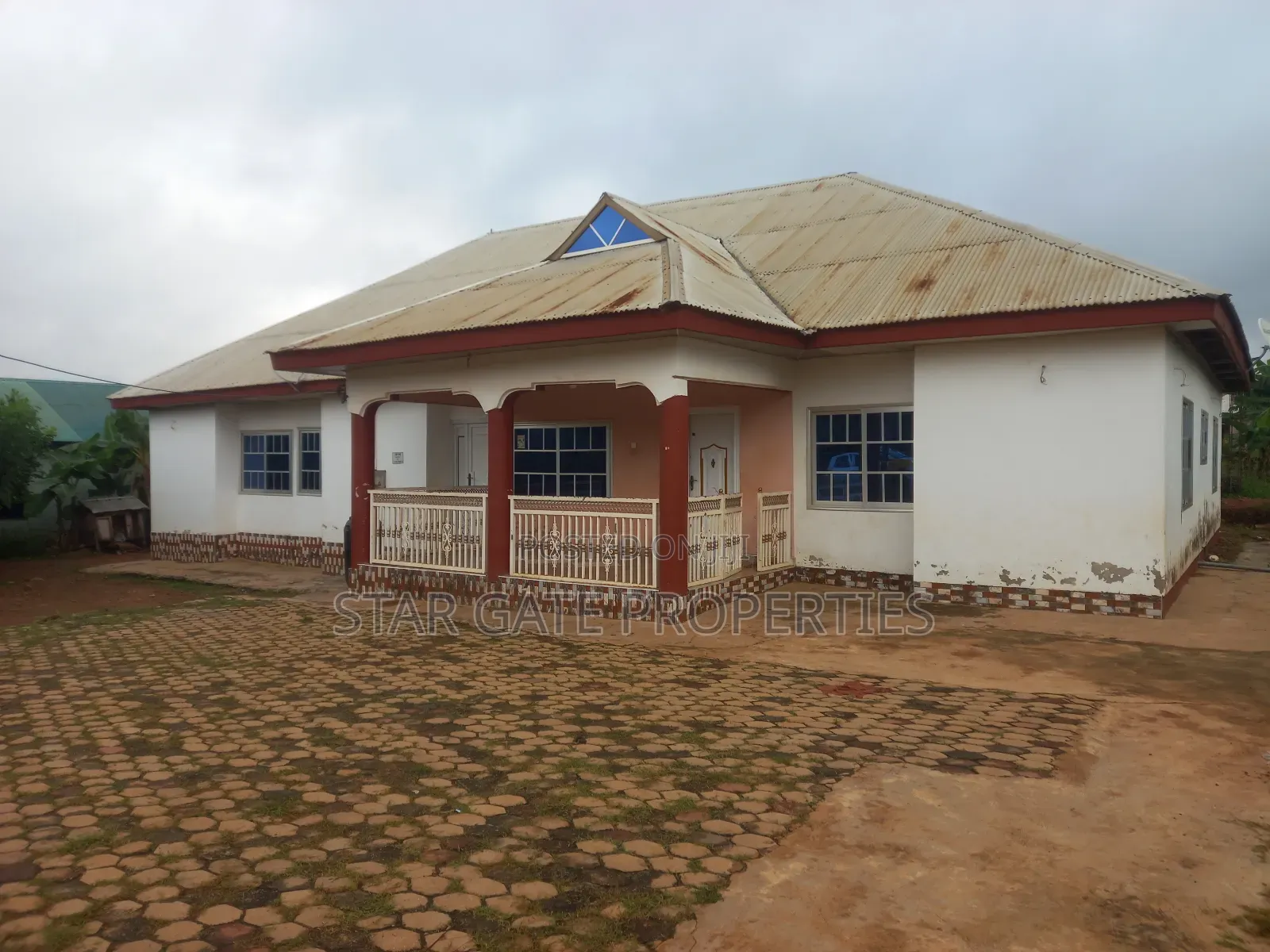 5bdrm House in Kodie Apagya,, Kumasi Metropolitan for sale