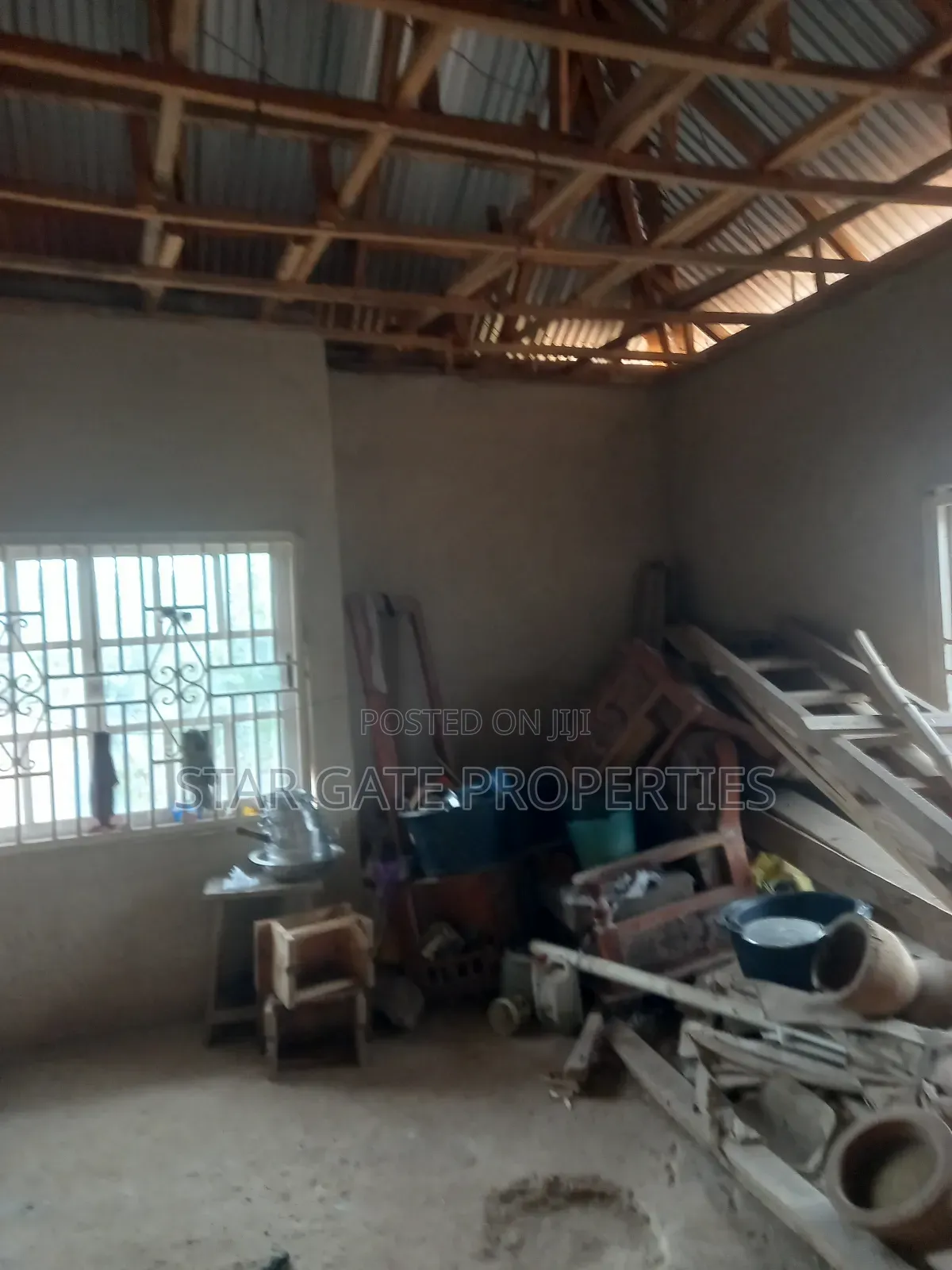 5bdrm House in Kodie Apagya,, Kumasi Metropolitan for sale