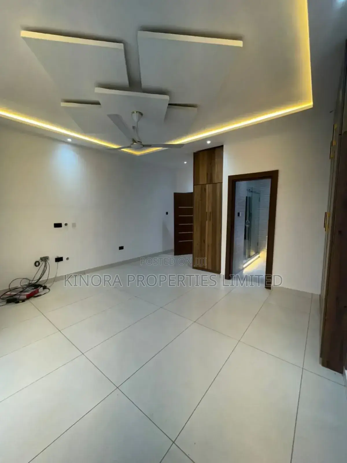 4bdrm Duplex in East Legon Hills, Accra Metropolitan for sale