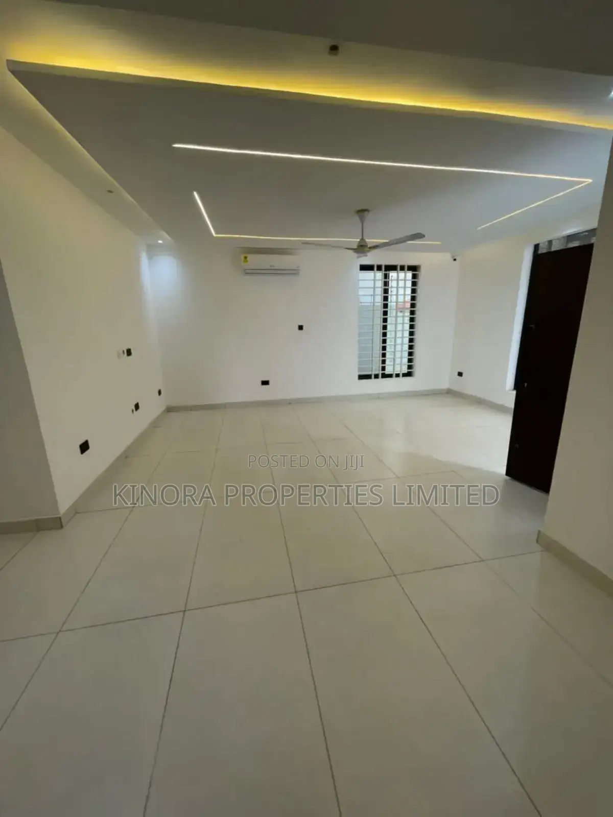 4bdrm Duplex in East Legon Hills, Accra Metropolitan for sale