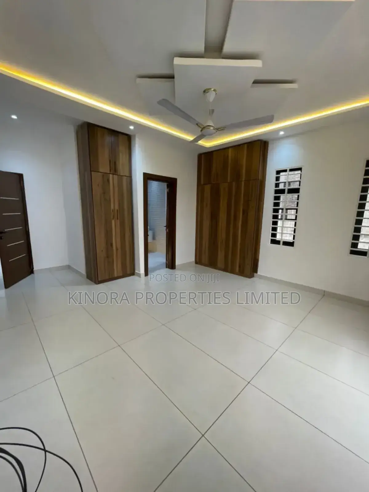 4bdrm Duplex in East Legon Hills, Accra Metropolitan for sale