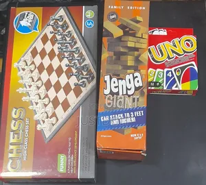 Chess + Jenga + Uno Game Set