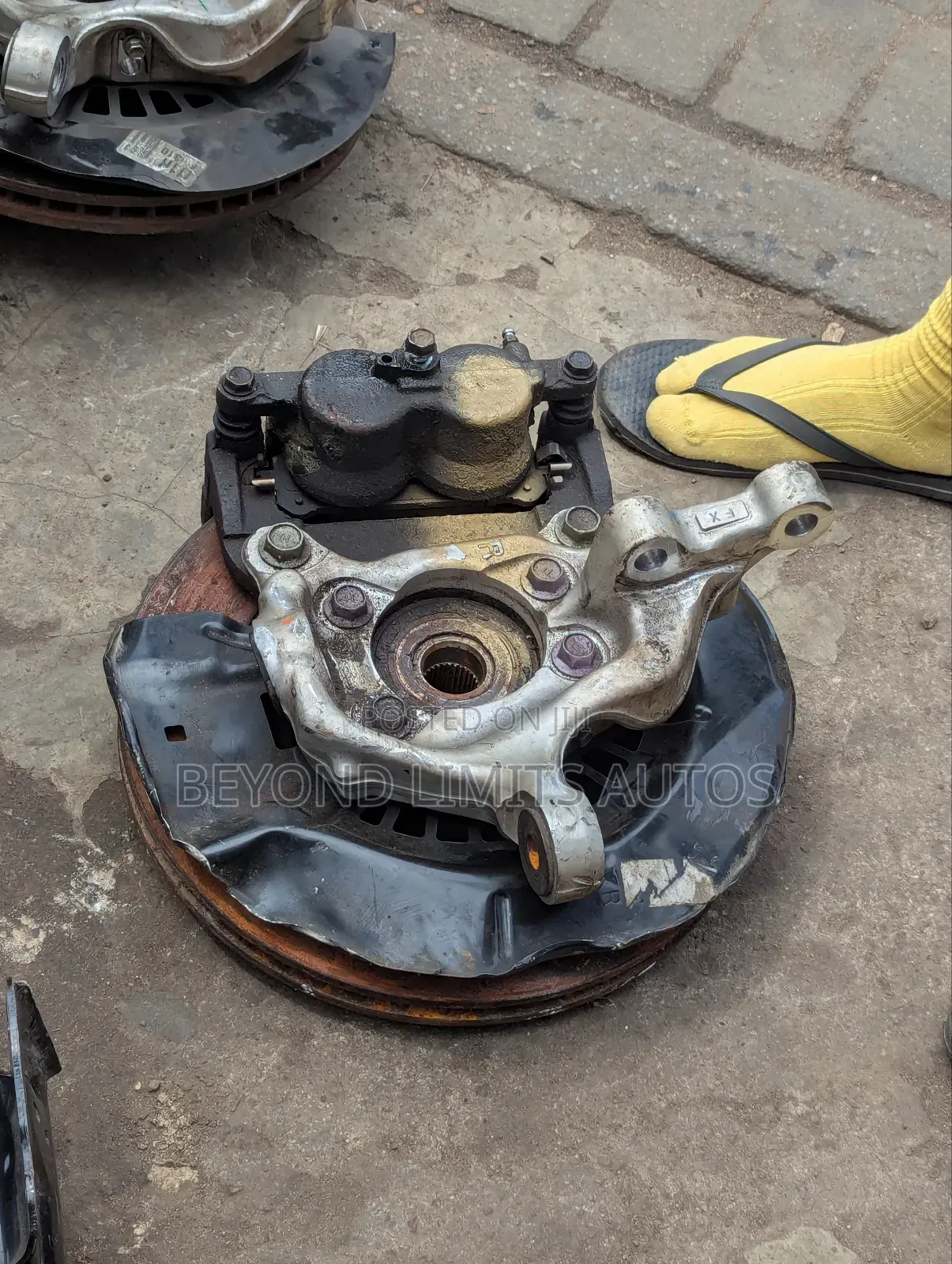 Toyota Highlander 2020,2021,2022,2023,2024,2025 Front Hub