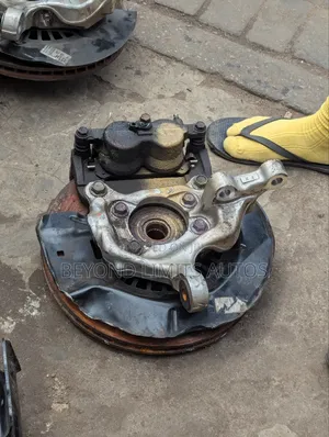 Toyota Highlander 2020,2021,2022,2023,2024,2025 Front Hub