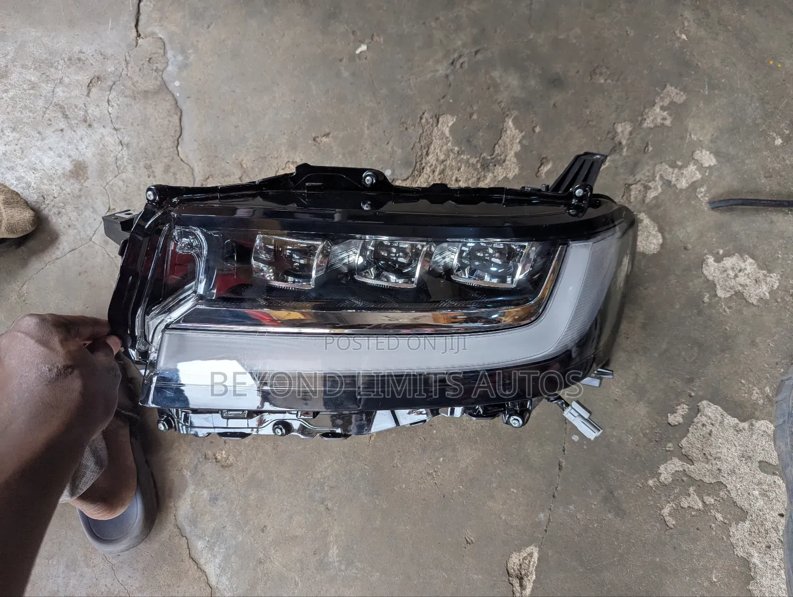 Toyota Land Cruiser 2022,2023,2024,2025 Headlight Led