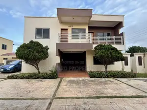 4bdrm Townhouse / Terrace in American House, East Legon for rent
