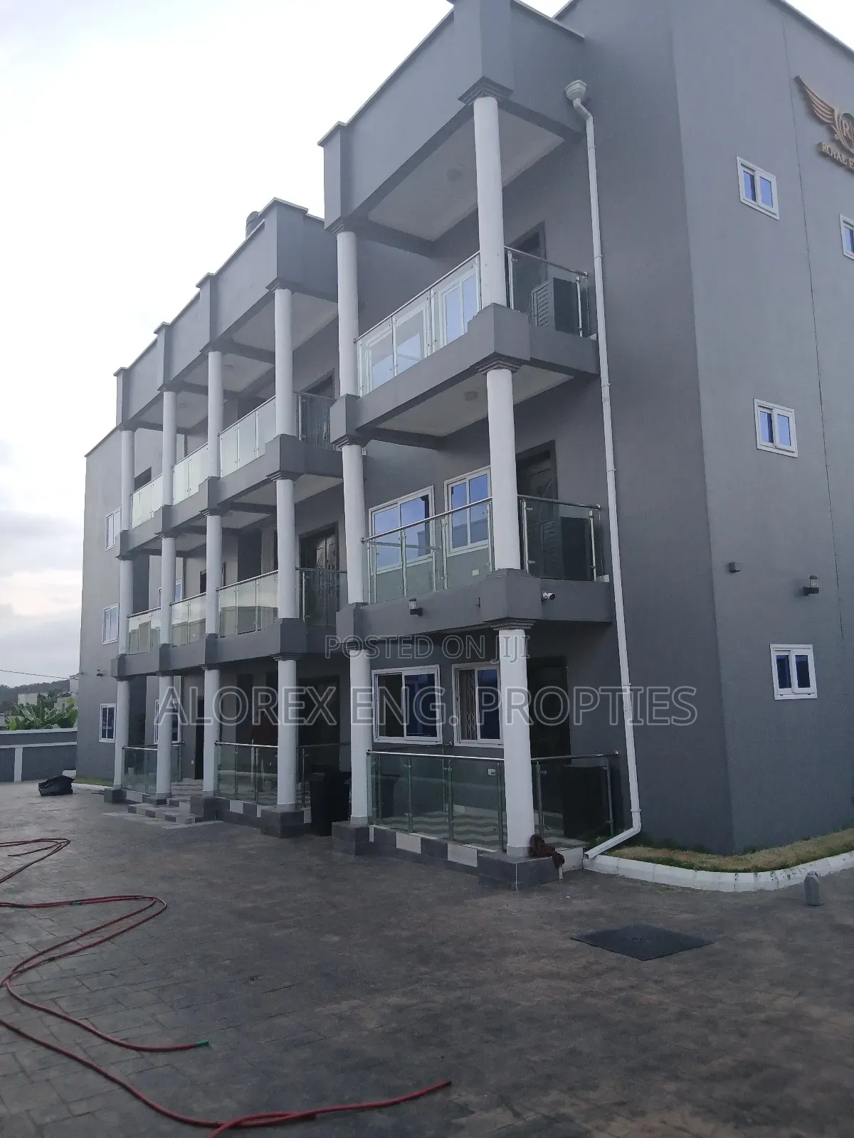 2bdrm Apartment in $600, Oyarifa for rent