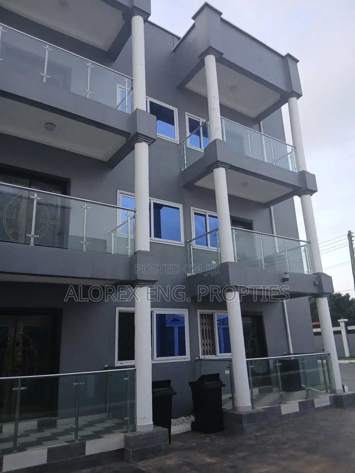 2bdrm Apartment in $600, Oyarifa for rent