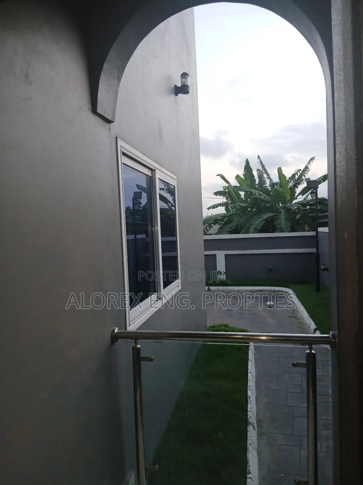 2bdrm Apartment in $600, Oyarifa for rent