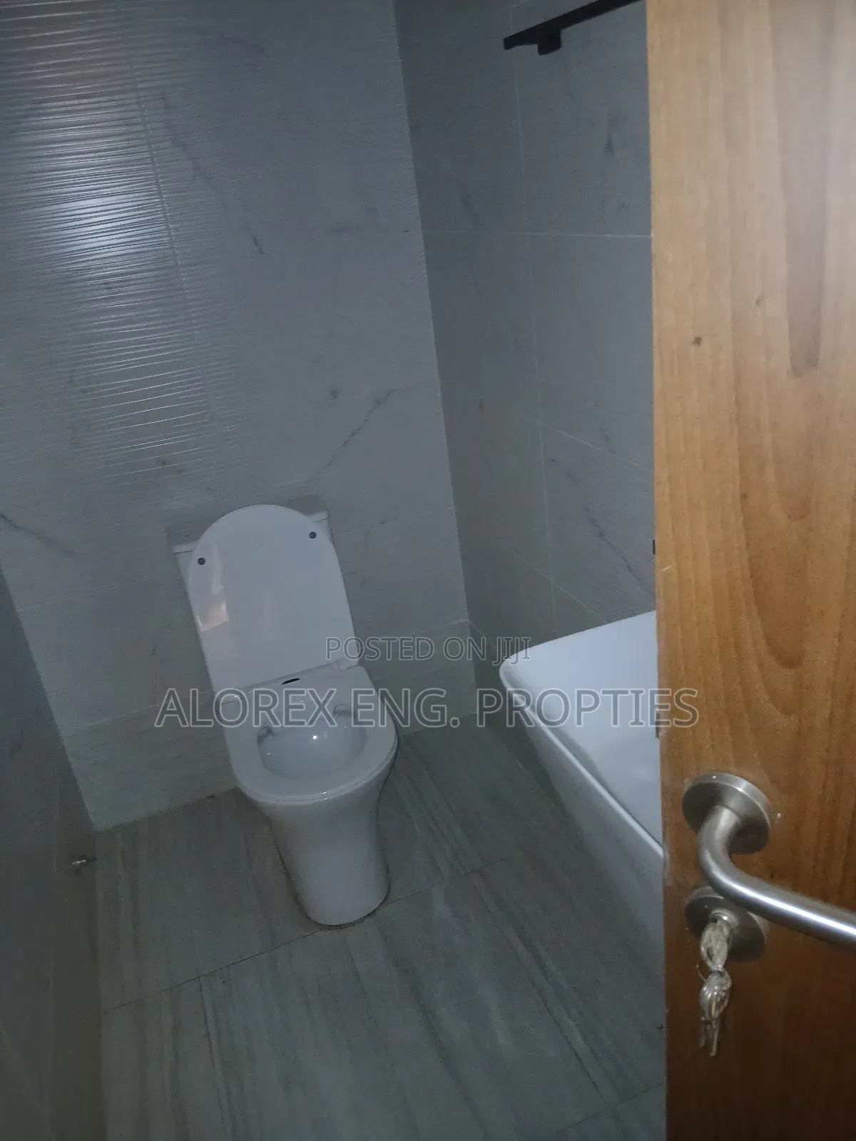 2bdrm Apartment in $600, Oyarifa for rent