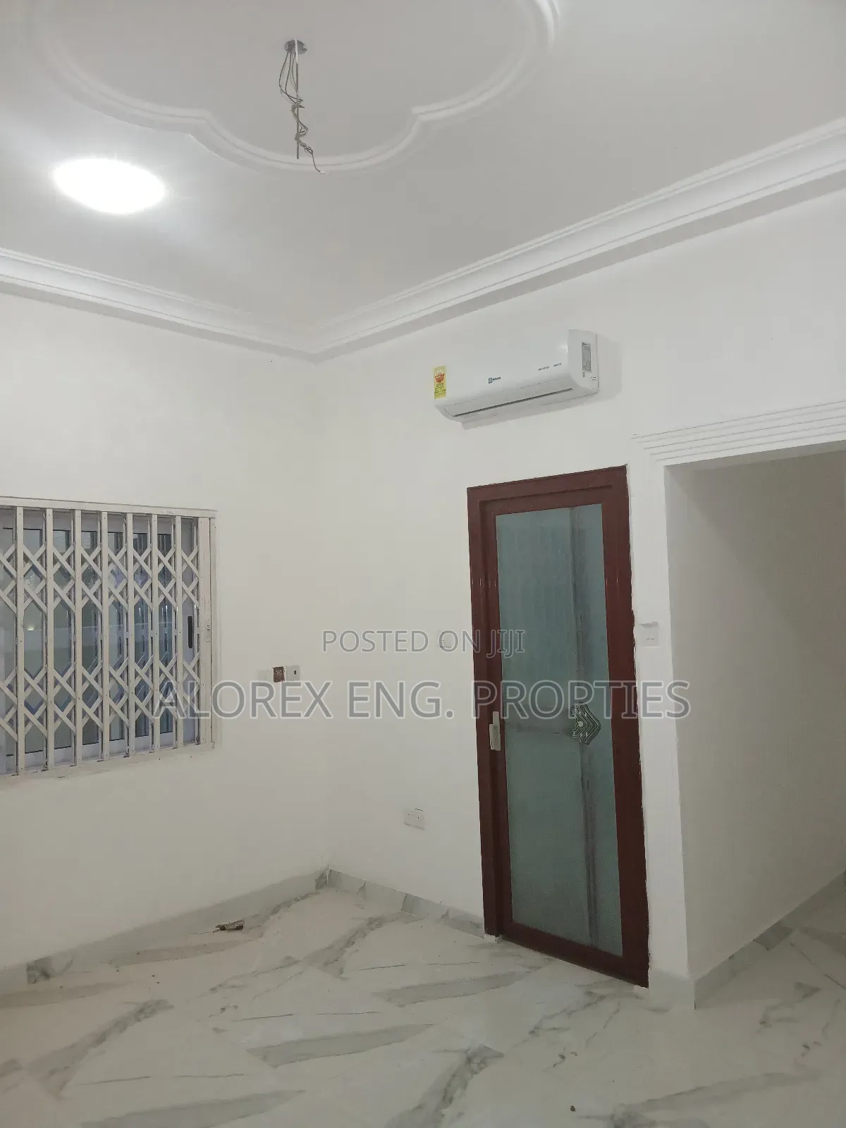 2bdrm Apartment in $600, Oyarifa for rent