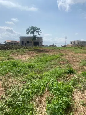 Registered Land With Tittle Is for Sale a Gated Community Acp Estate.