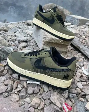 Nike Air Force 1 Undefeated Khaki