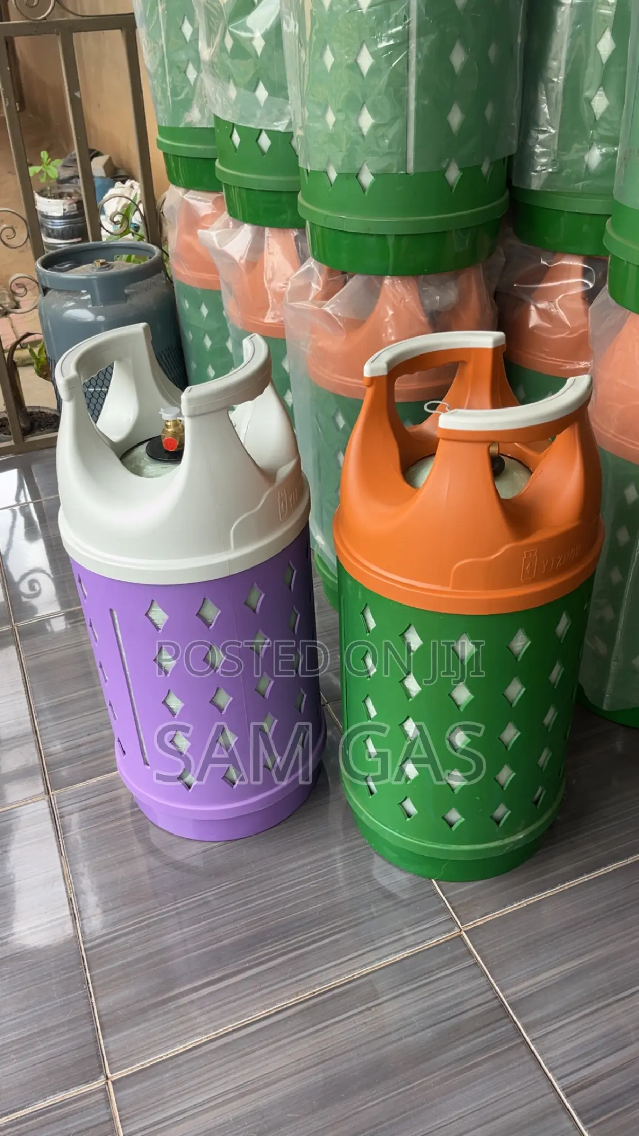 Colorful Fiber/Fibre Glass Cylinders ( 15kg )