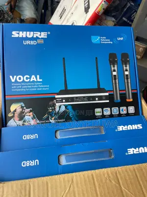 Shure Wireless Microphone Ur8d