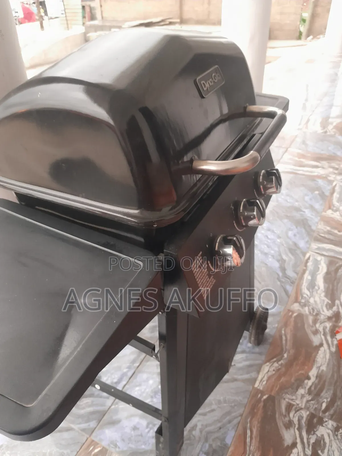 Outdoor Barbecue Grill