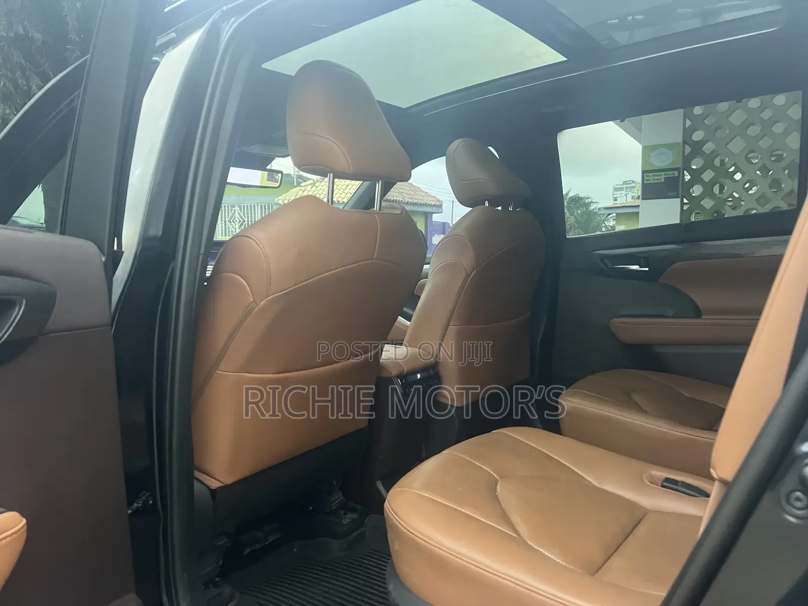 Toyota Highlander Platinum 2021 Black