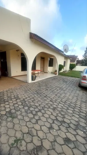 4bdrm House in Kg .Franco, Spintex for sale