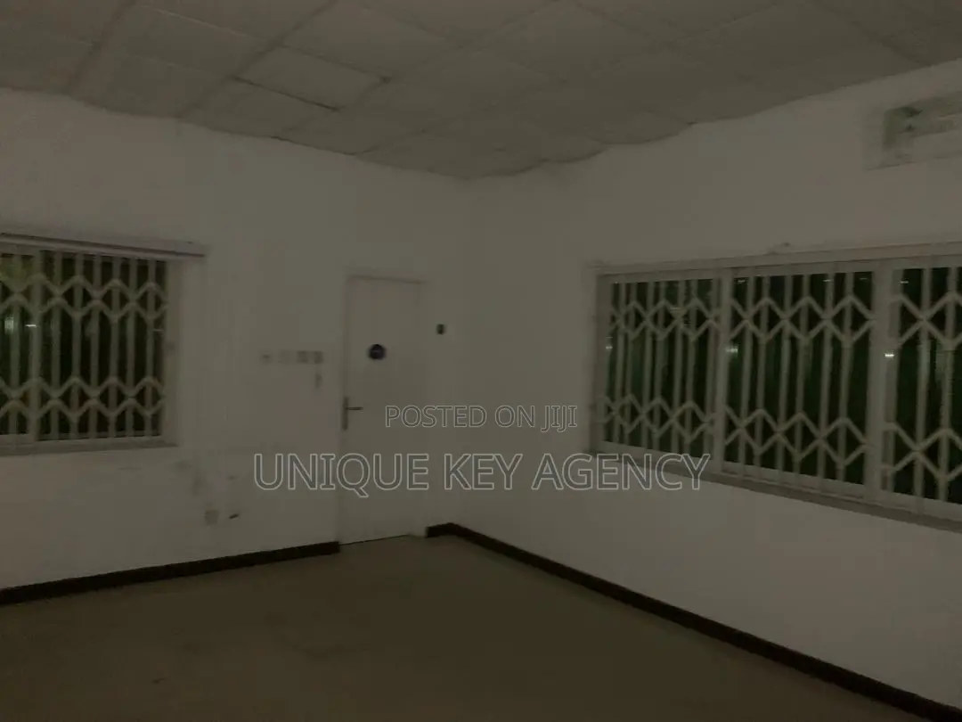 Office Space to Let in Tesano