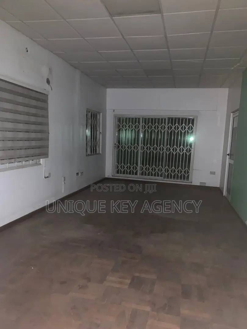 Office Space to Let in Tesano