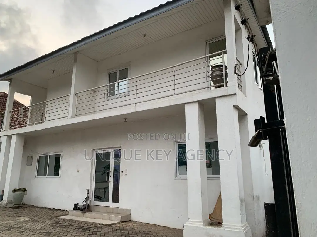 Office Space to Let in Tesano
