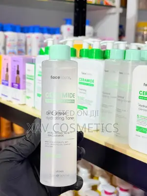 Face Facts Ceramide Oil Control Hydrating Toner