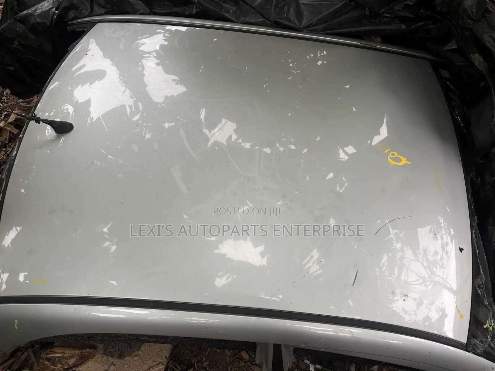 Toyota Corolla 2004-2008 Top Cut Available