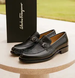 Salvatore Ferragamo Men Black Leather Shoe