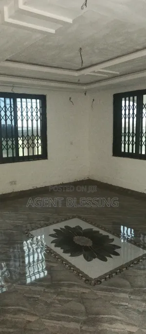 3bdrm Apartment in Mataheko -Afienya,, Tema Metropolitan for rent