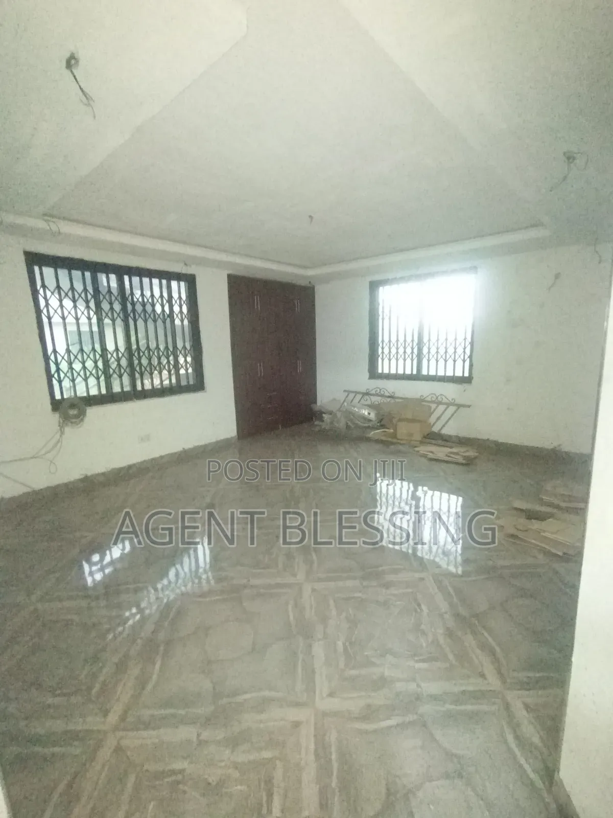 3bdrm Apartment in Mataheko -Afienya,, Tema Metropolitan for rent