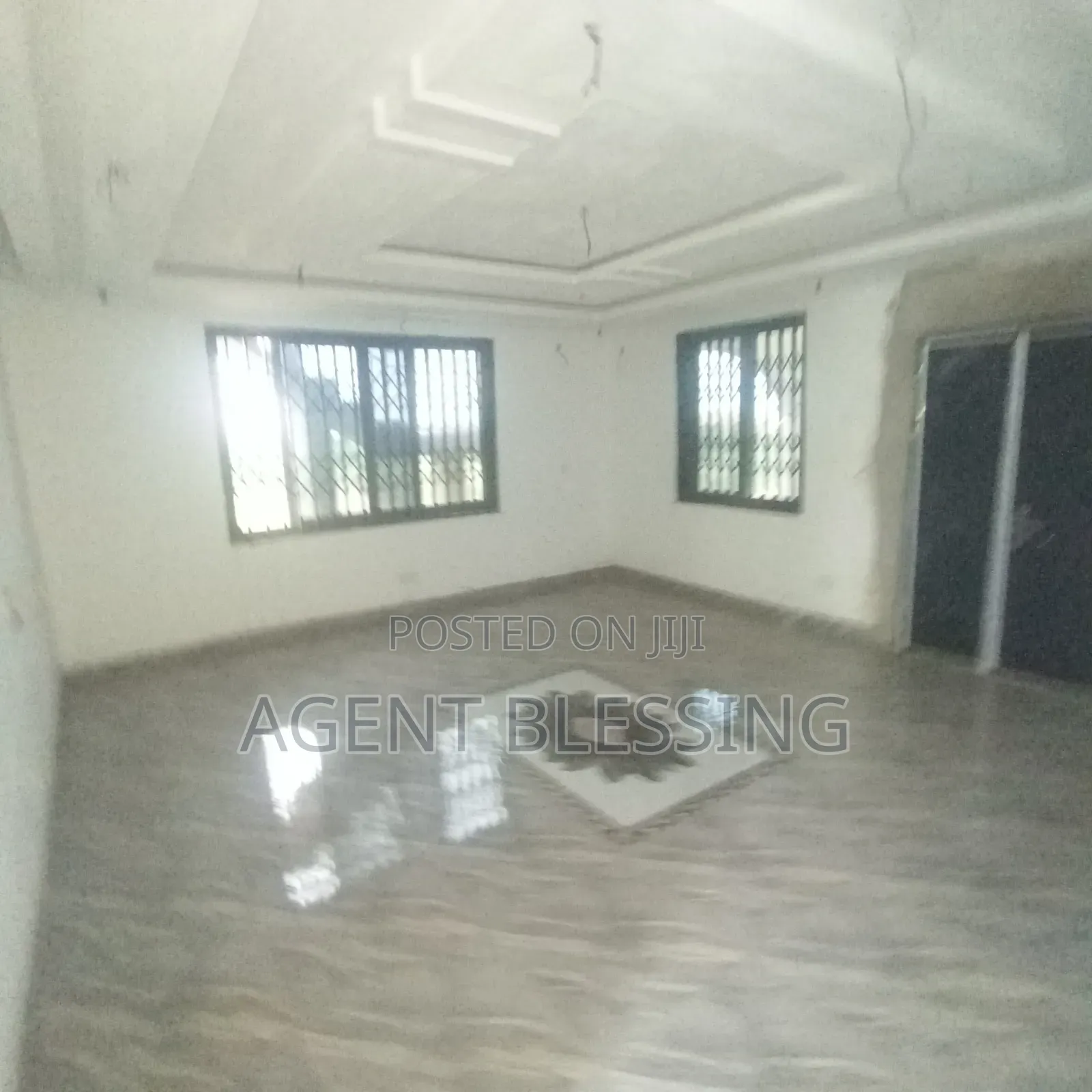 3bdrm Apartment in Mataheko -Afienya,, Tema Metropolitan for rent
