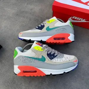 Nike Air Max 90 Multicolored Sneaker