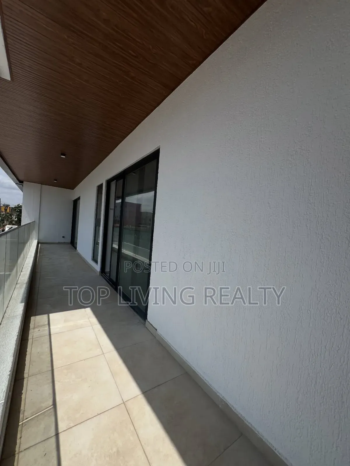 4bdrm Townhouse / Terrace in Tseaddo for rent