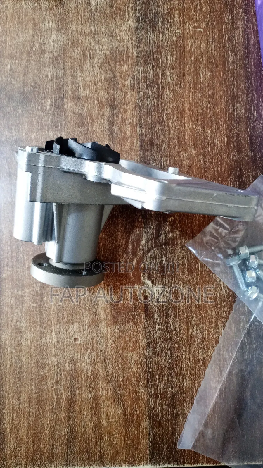 Premium Carquest Ford Escape,Fiesta, Fusion, Water Pump From USA