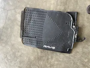Toyota Rav4 2017 Floor Mat