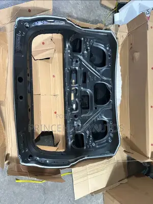 Toyota Rav4 2013- 2018 Tail Gate or Empty Boot
