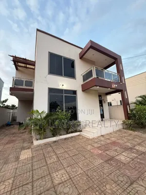 4bdrm House in Legon Hills, Ashaley Botwe for rent