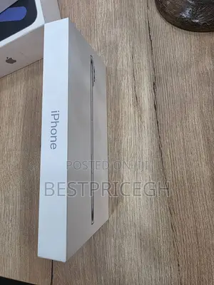 New Apple iPhone Air 256 GB Silver