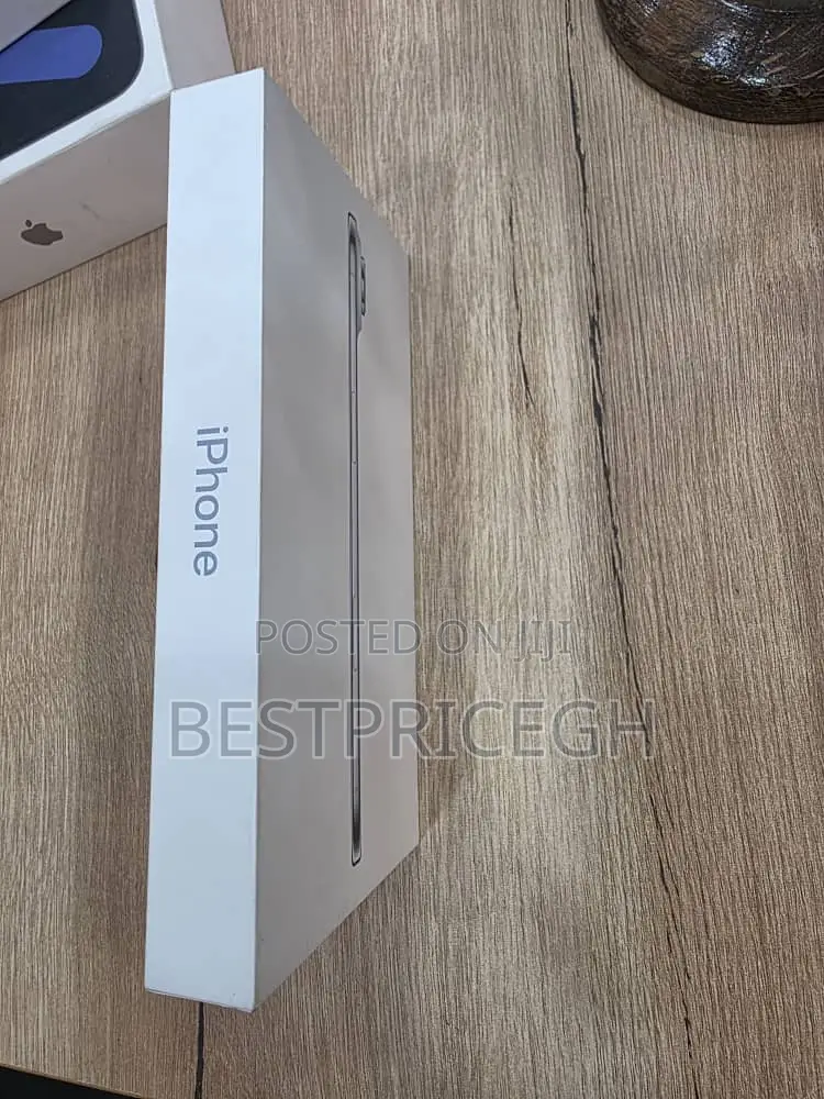 New Apple iPhone Air 256 GB Silver