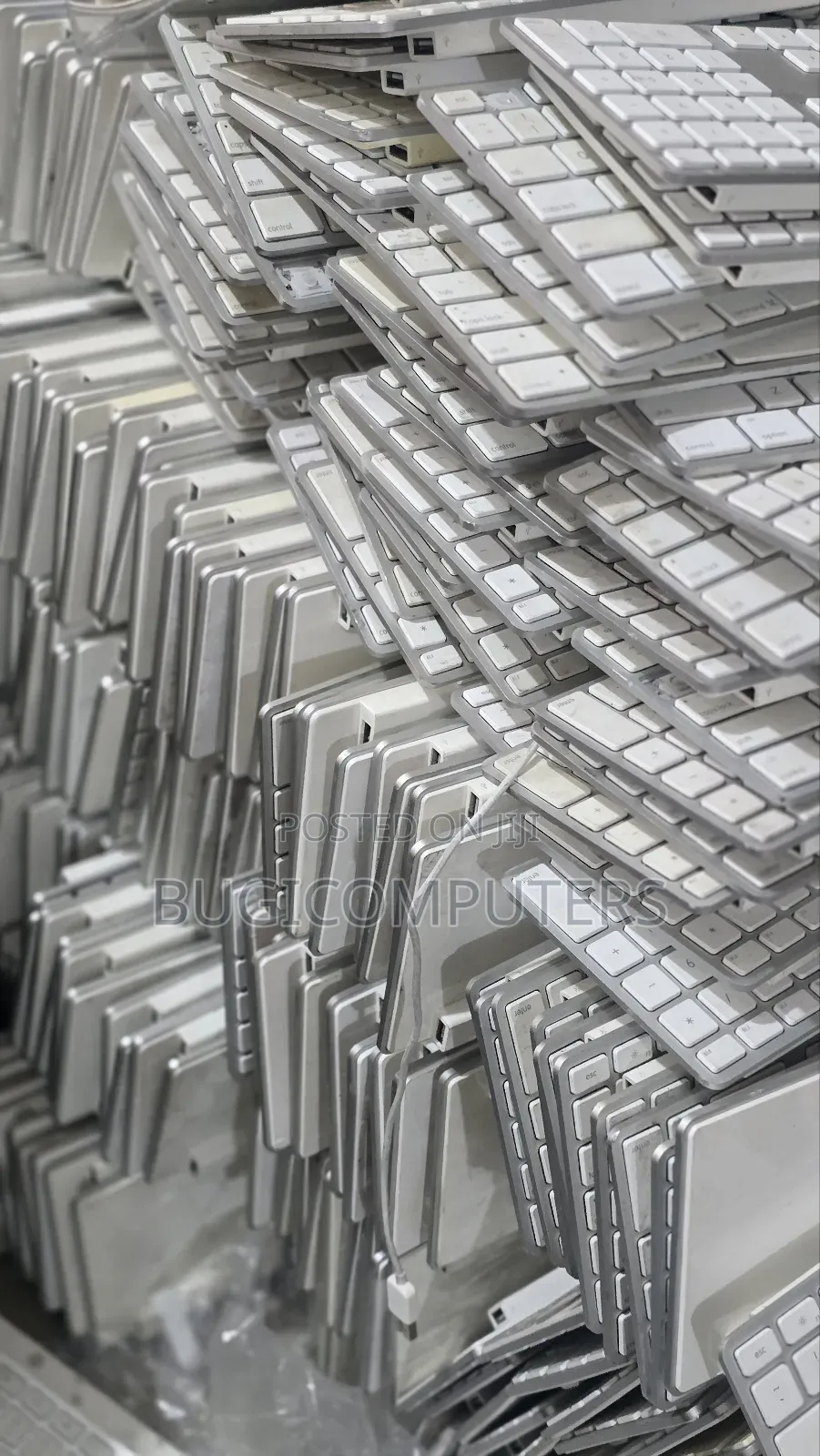 Original Apple Keyboard From Usa 