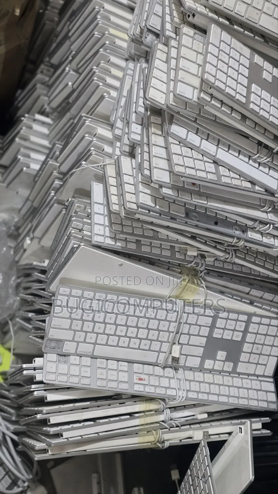 Original Apple Keyboard From Usa 