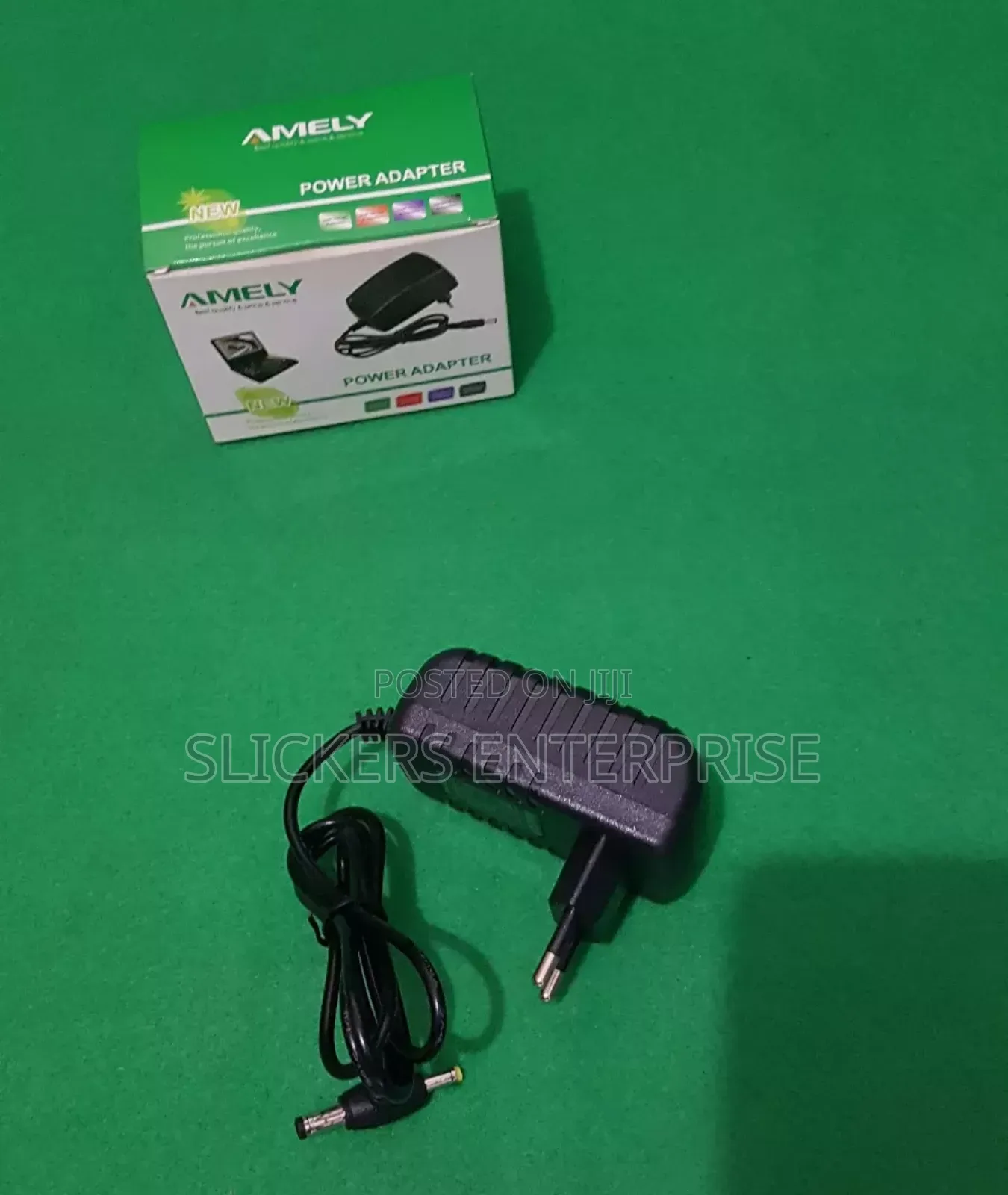 Amely 12v Universal Power Adapter