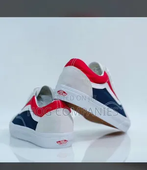 Vans Sneakers