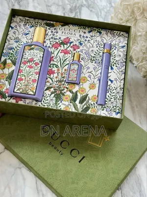 Gucci Flora Gorgeous Magnolia Eau De Parfum Gift Set.