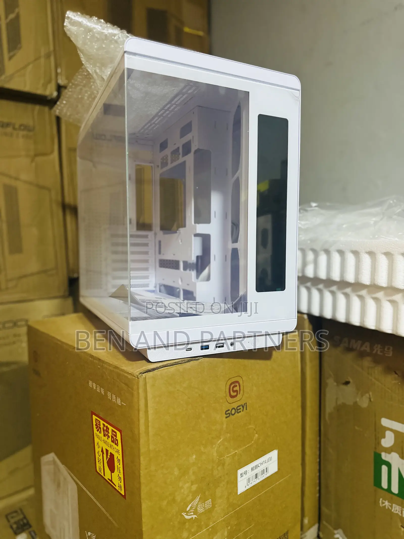 Seoyi Atx Pc Case With Ips Display, Type-c & Support Back Connect
