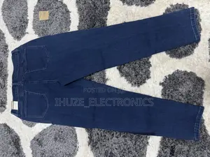Chico’S Ladies Perfect Stretch Jeans (Us Size 8)